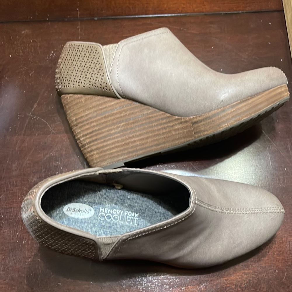 Dr. Scholl’s Wedge